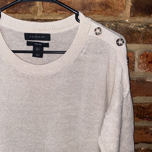 Tahari 100% Linen Beige Button Shoulder Pullover Knit Sweater Women's Size Large - Picture 2 of 6
